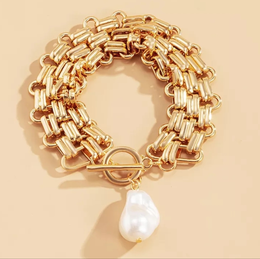 Boho Vintage Pearl Bracelet
